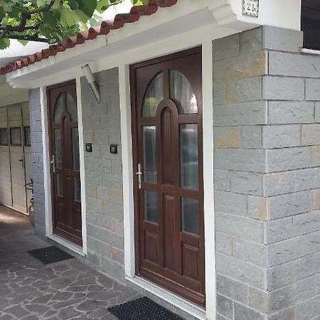 Apartma Rizana Dekani Esterno foto